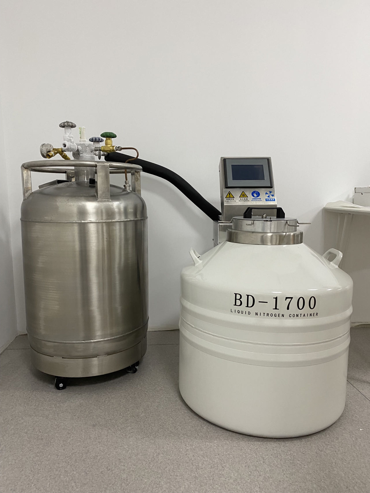 自動補液液氮罐 自動補液液氮罐